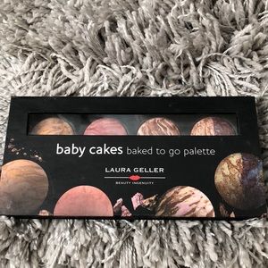 Laura Geller Baby Cakes
